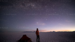 Una habitación con vistas