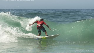 Las mejores playas para hacer surf en el Algarve / Algarve (Portugal) / The best surfing beaches in the Algarve (Portugal)