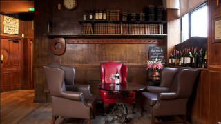 THE BOOT & FLOGGER en OLD LONDON