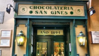 CHOCOLATE CON CHURROS en MADRID en NAVIDAD