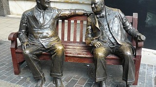 ALLIES SCULPTURE en LONDON UNUSUAL