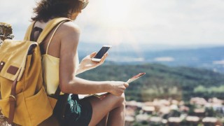 Esta IA española planifica tu viaje exprés en 1 minuto y habla contigo por WhatsApp